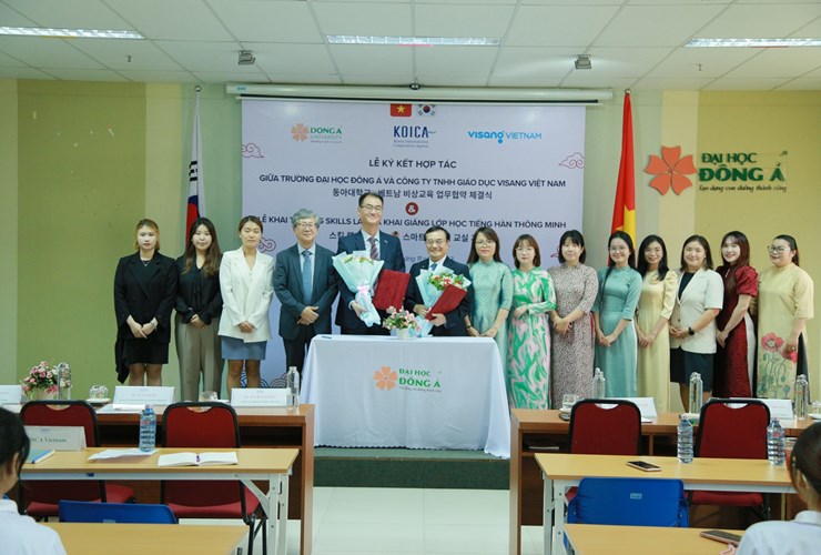 Hợp tác Giải pháp học tập tiếng Hàn thông minh (KLaSS) cho sinh viên
